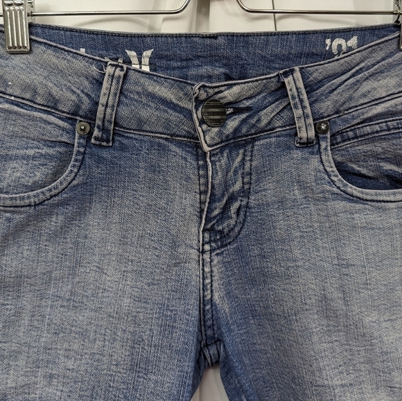 Hurley 81' Skinny Cut Off Shorts Sz EU 36 US 4 - Picture 3 of 15